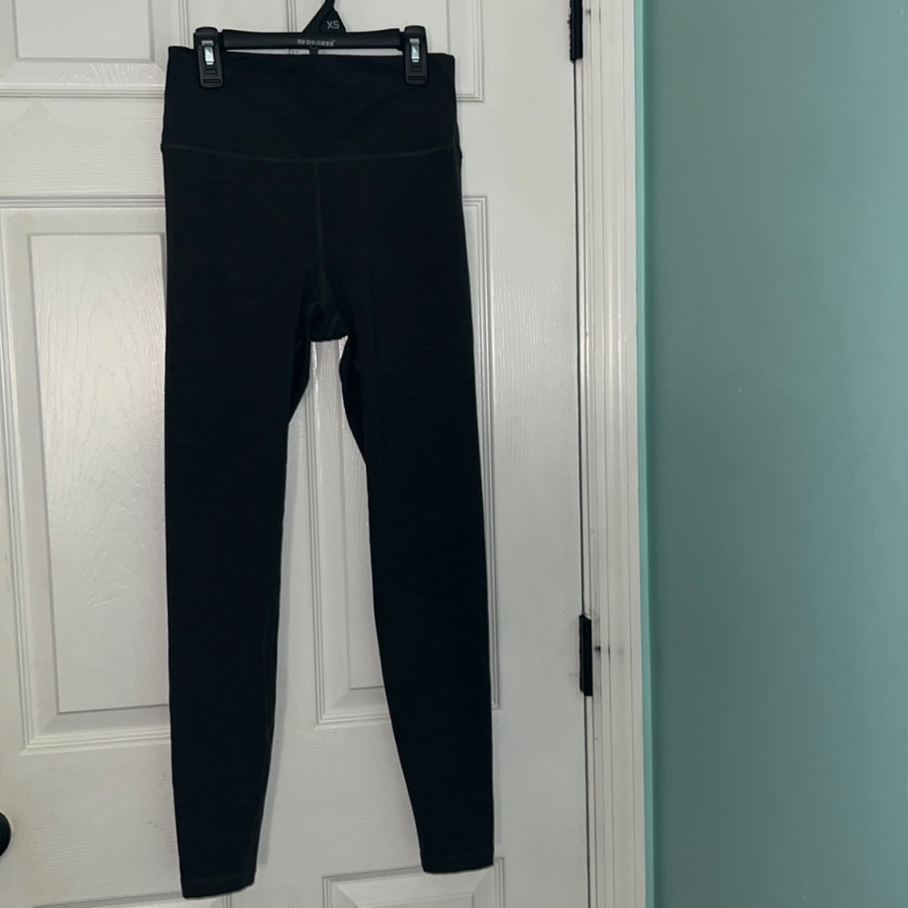 American Eagle “the everything legging”